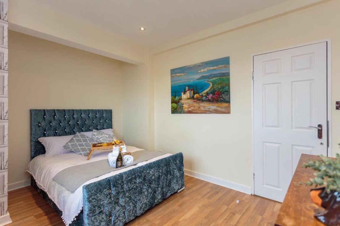 Gorgeous 3-Bed Flat, 15 Minutes To City Centre Edinburgh Eksteriør billede